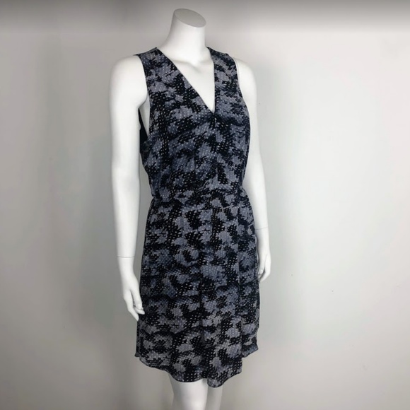 Rebecca Taylor Dresses & Skirts - Rebecca Taylor Silk A-Line Geometric Abstract Gray
